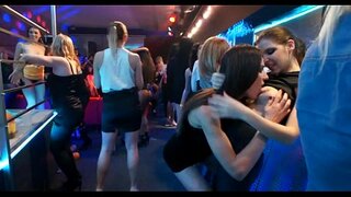 Strring suas honeys agus hunks wild feumalachdan