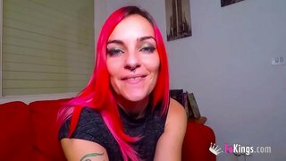 Ndiza Sarita, kwaye ndiza gonna kwenza intando yam BF NGESANDLA/FOOTJOB YENA UPHUMELELE KHANGE XANA...