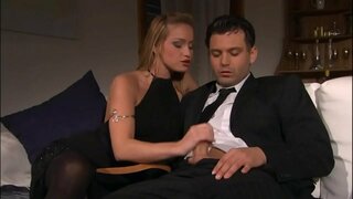 Reyèl twou Dèyè ak totalman Plezi pou PornStar Katia Nobili ak jenn l &#039; Mal - (HD Sèn)