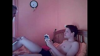 StepBrotherとStepSister実手作りの男女のシーン