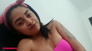 Мигащи sapeca В Стая С Много Възбудена