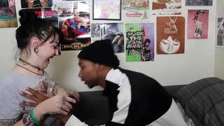 Balta apskretėlė atsižvelgiant bbc